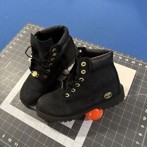 Timberland x Culture Kings 6" Boots Women's Size 6 Black Nubuck Gold Eyelets